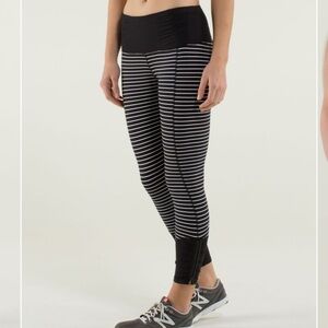 Lululemon Runday Crop Leggings 23”